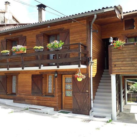 Au Chalet D'Anna Saint-Rambert-en-Bugey Dış mekan fotoğraf